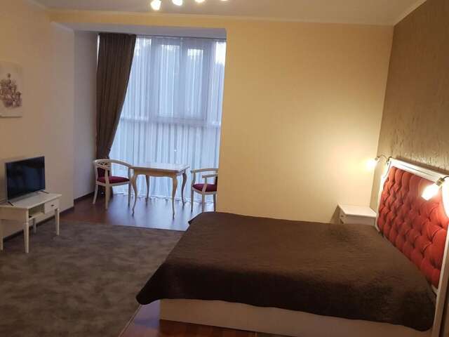 Апарт-отели Helen Hotel Николаев-20